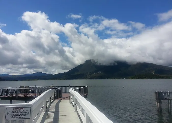 Lake Place Resort
